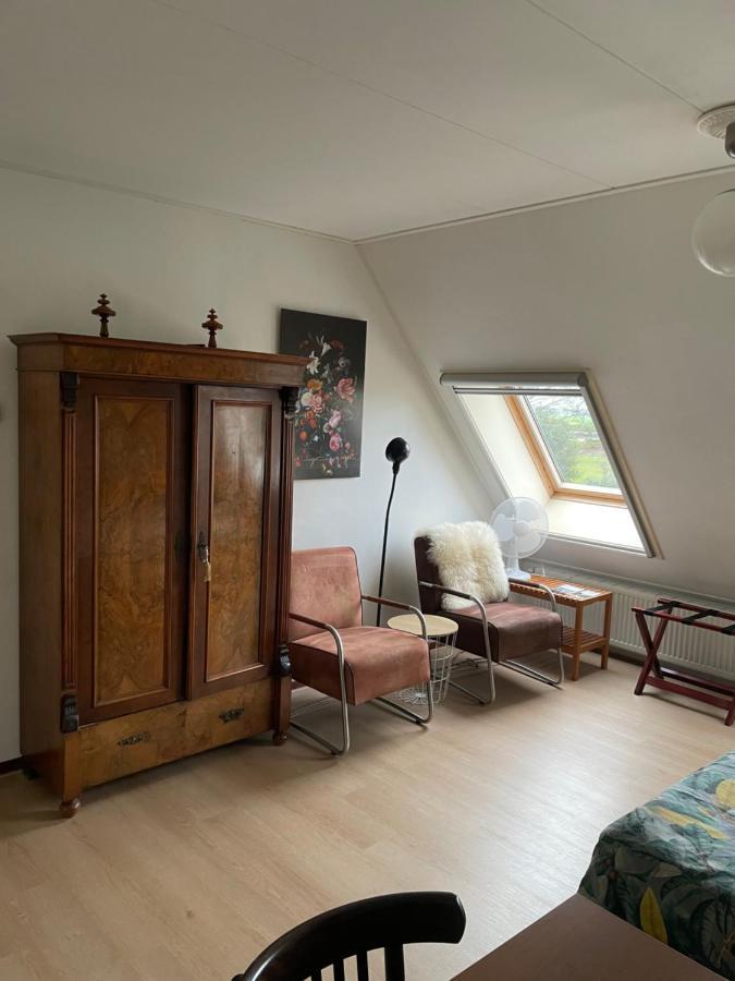 Bed and Breakfast De Stjelp Pleats Леммер Экстерьер фото